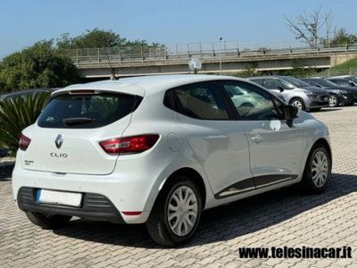 Renault Clio 1.5 dCi 90CV 5 porte Luxe (6)