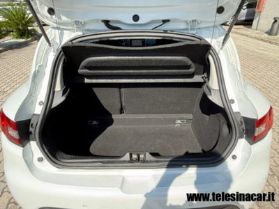 Renault Clio 1.5 dCi 90CV 5 porte Luxe (9)