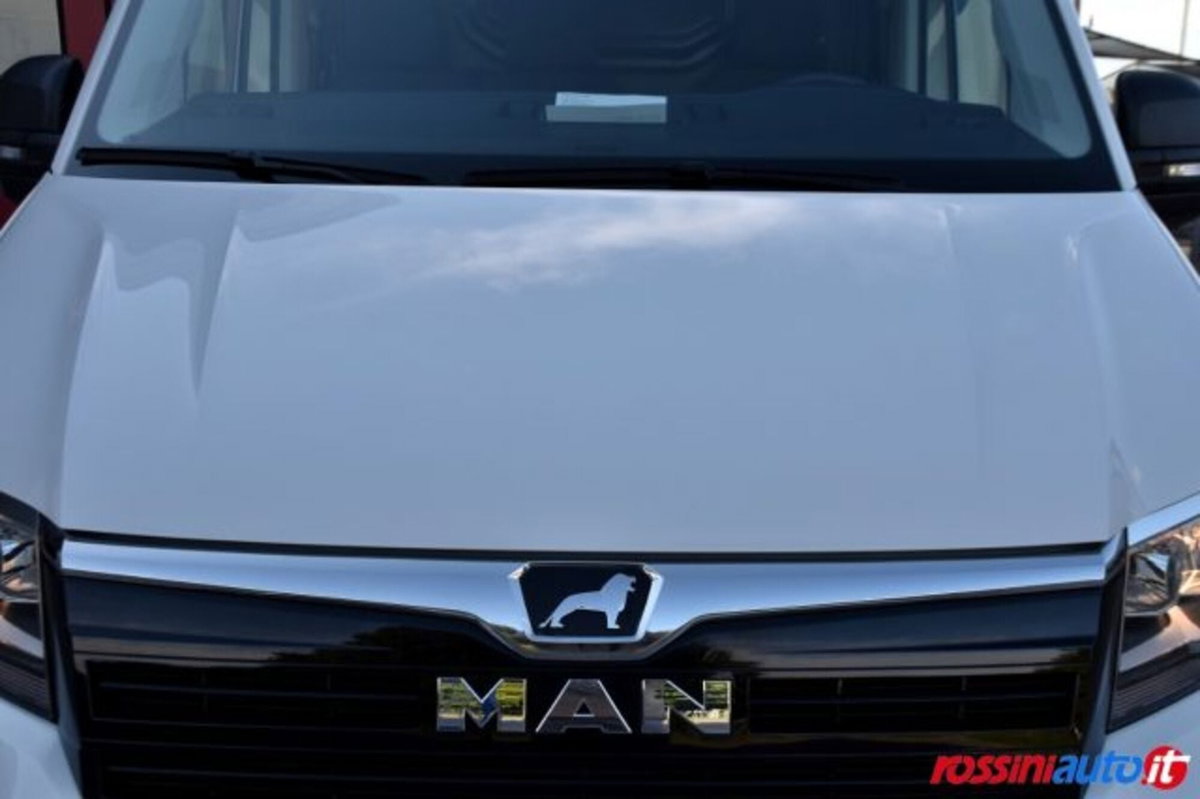 Man TGE Furgone TGE 3.140 2.0 TDI 140CV PL-SL-TMA Furgone HD (15)