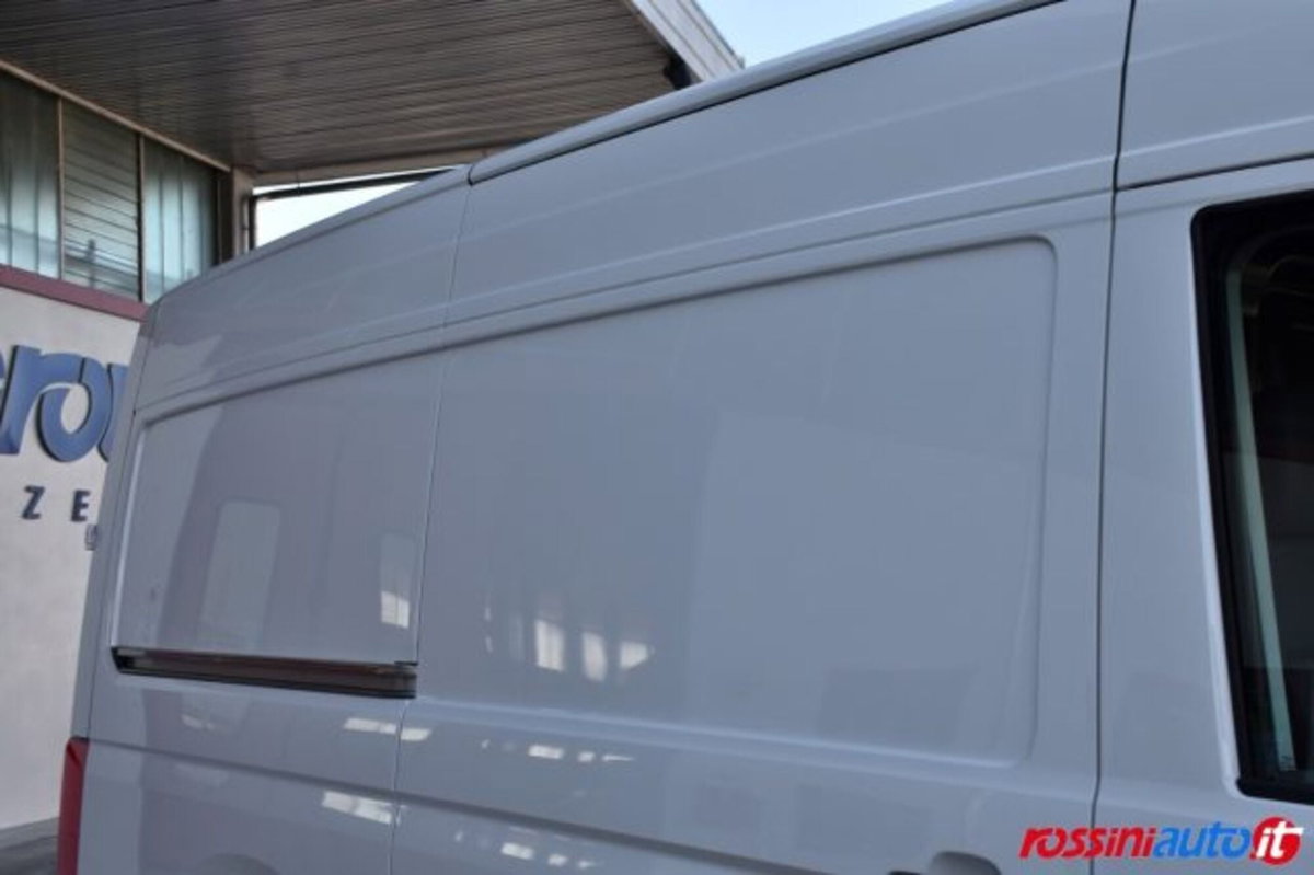 Man TGE Furgone TGE 3.140 2.0 TDI 140CV PL-SL-TMA Furgone HD (18)