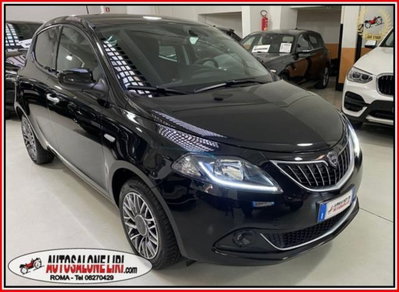 Lancia Ypsilon 1.0 FireFly 5 porte S&S Hybrid Gold Plus usata