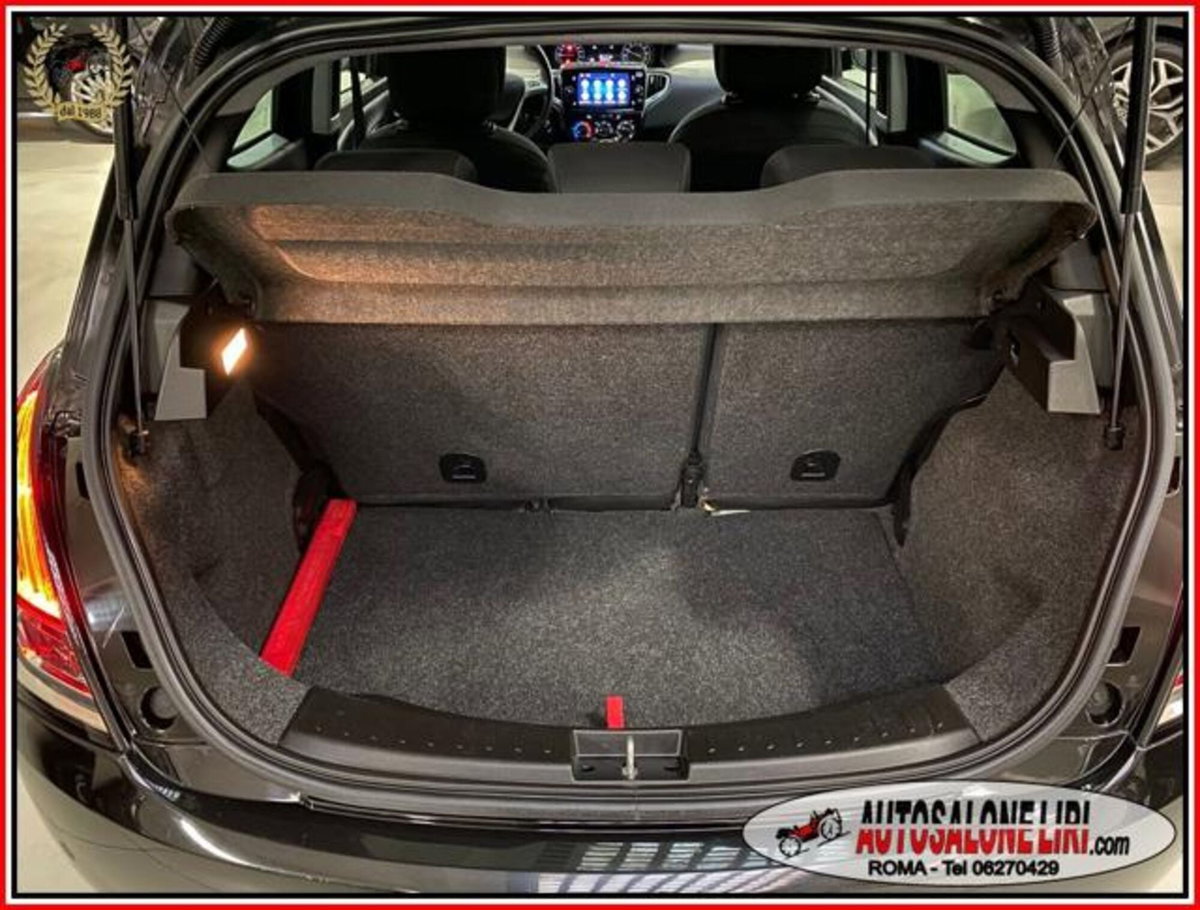 Lancia Ypsilon 1.0 FireFly 5 porte S&S Hybrid Gold Plus (12)