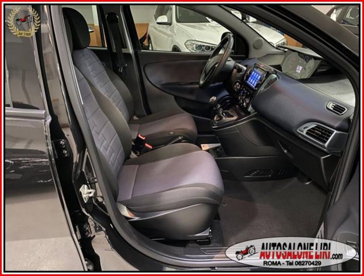 Lancia Ypsilon 1.0 FireFly 5 porte S&S Hybrid Gold Plus (20)