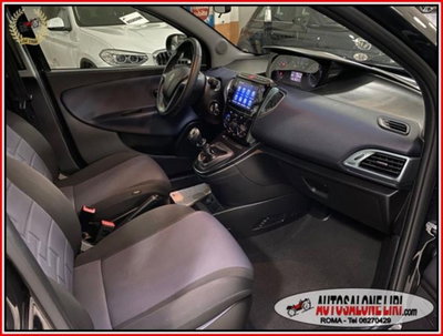 Lancia Ypsilon 1.0 FireFly 5 porte S&S Hybrid Gold Plus (7)