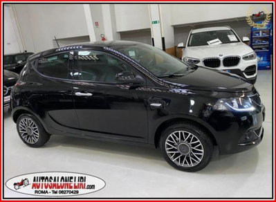 Lancia Ypsilon 1.0 FireFly 5 porte S&S Hybrid Gold Plus (9)
