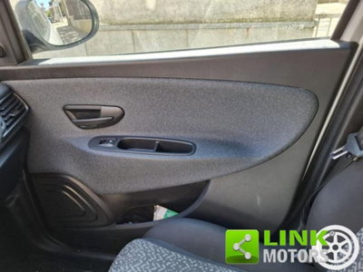 Lancia Ypsilon 1.2 69 CV 5 porte GPL Ecochic Elefantino Blu (18)