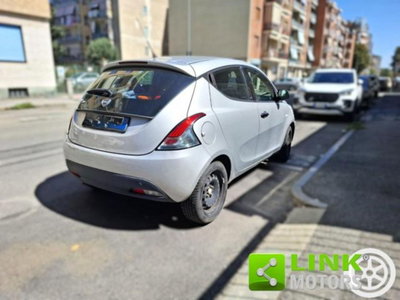 Lancia Ypsilon 1.2 69 CV 5 porte GPL Ecochic Elefantino Blu (9)