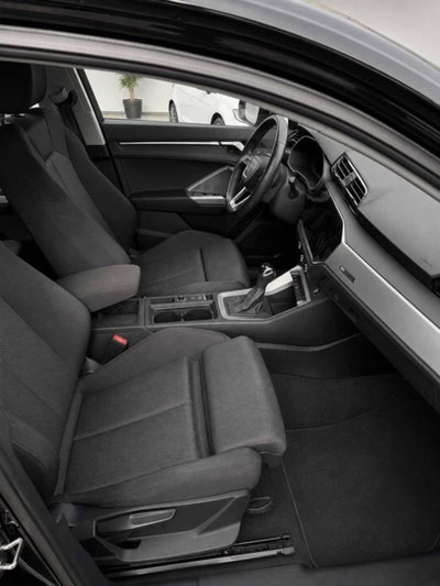 Audi Q3 Sportback 35 TDI quattro S tronic Business Plus (20)
