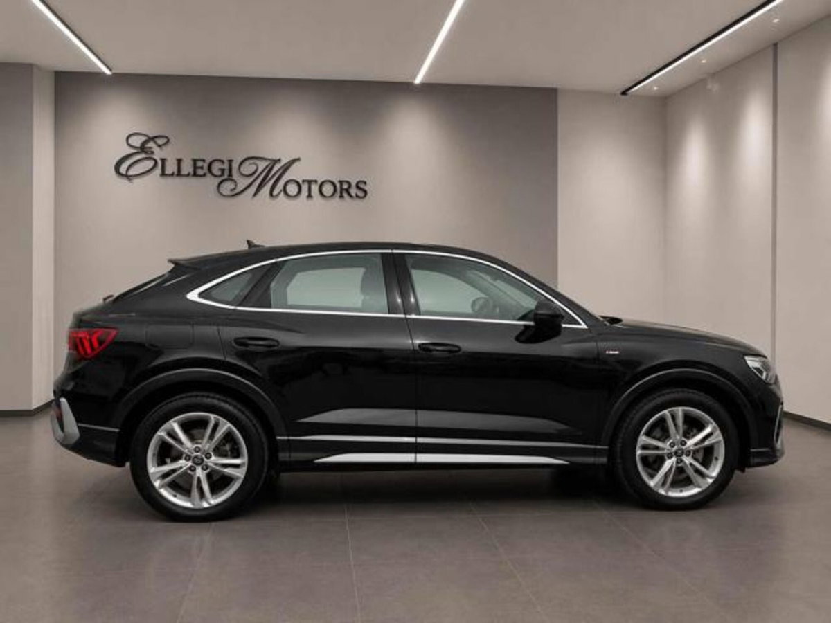 Audi Q3 Sportback 35 TDI quattro S tronic Business Plus (5)