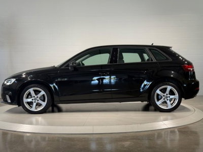 Audi A3 Sportback 30 TDI S tronic Sport (2)
