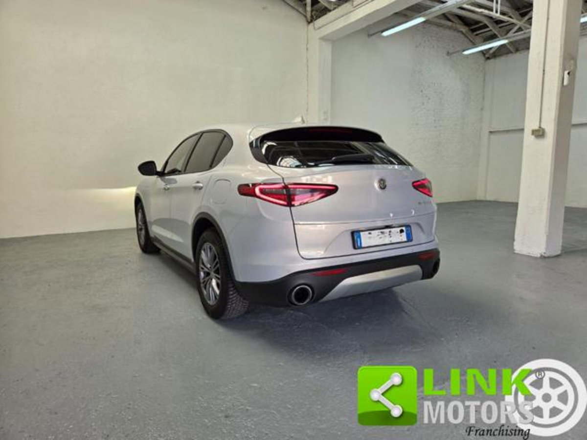 Alfa Romeo Stelvio Stelvio 2.2 Turbodiesel 160 CV AT8 RWD Super Business (11)