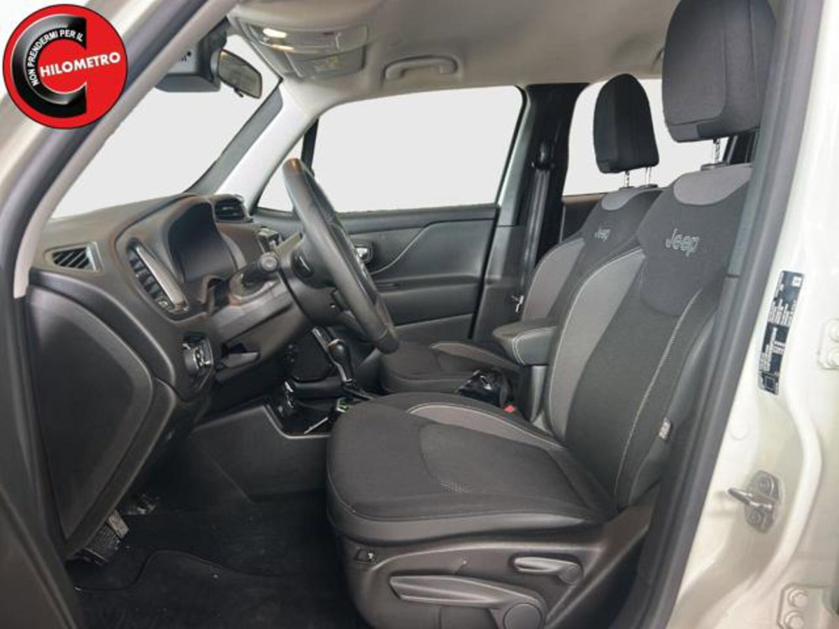 Jeep Renegade 1.3 T4 190CV PHEV 4xe AT6 Limited (8)
