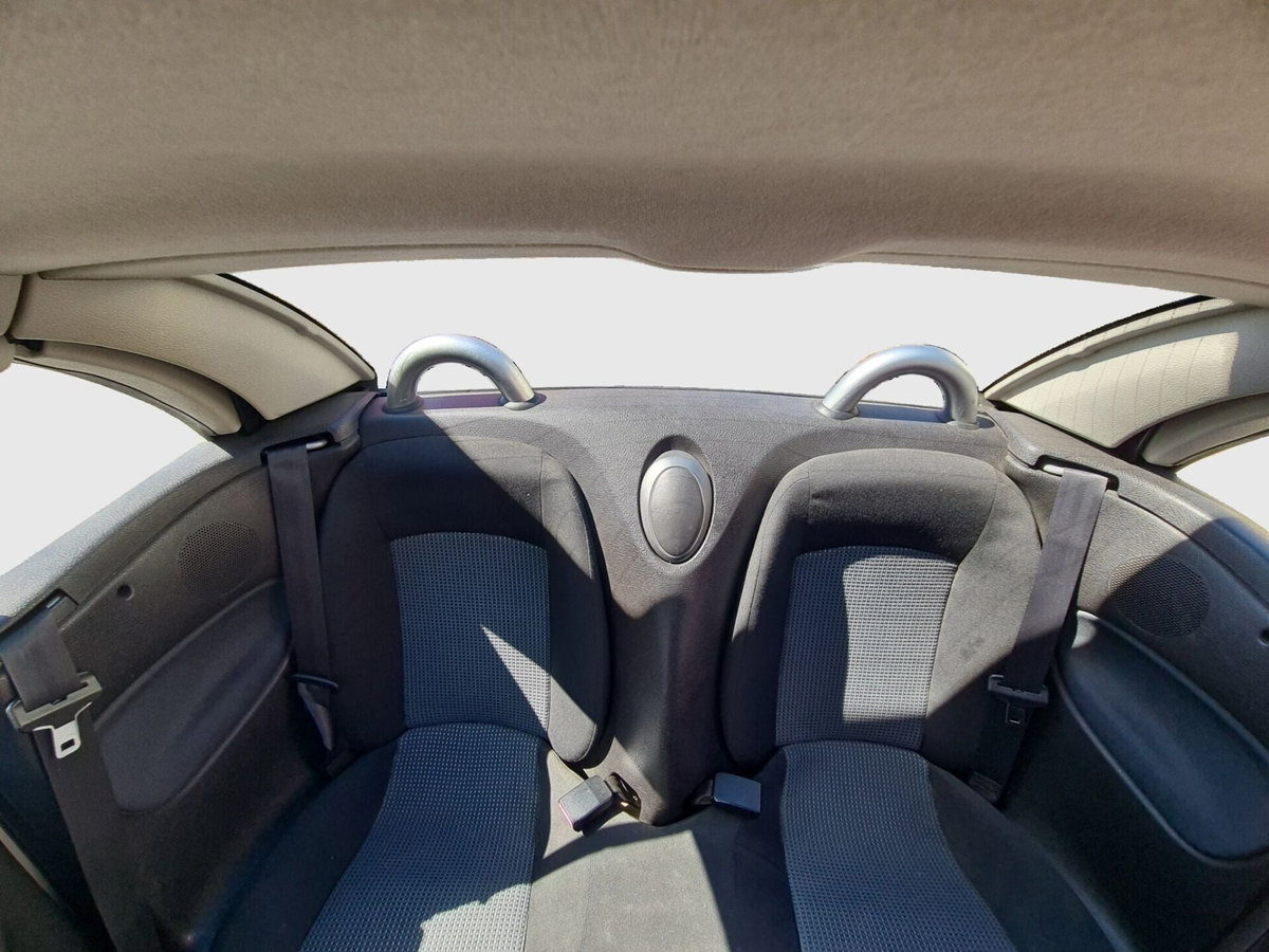 Peugeot 206 Cabrio 16V aut. CC Enfant Terrible (17)