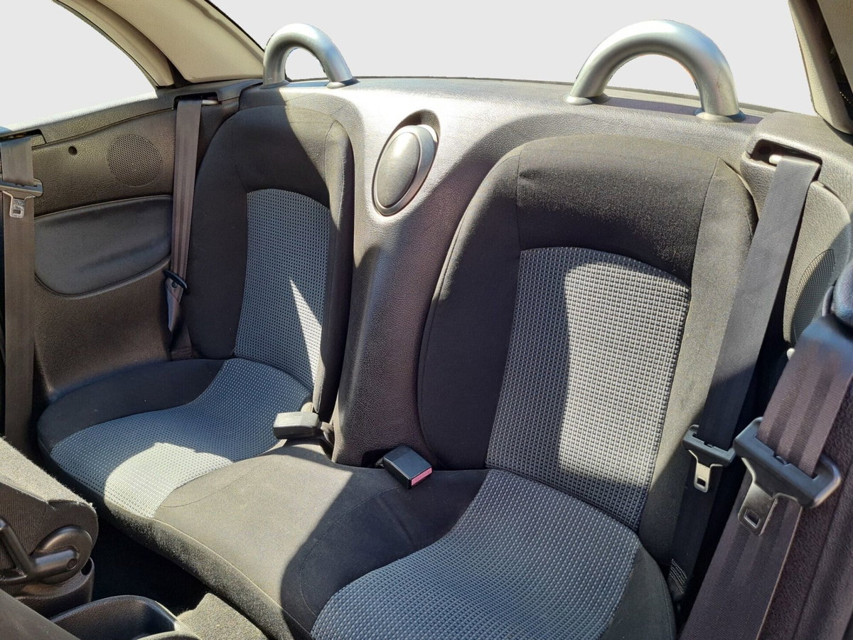 Peugeot 206 Cabrio 16V aut. CC Enfant Terrible (18)