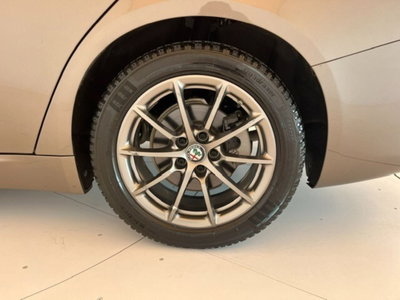 Alfa Romeo Giulia 2.2 Turbodiesel 150 CV AT8 Business (19)
