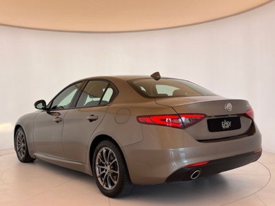 Alfa Romeo Giulia 2.2 Turbodiesel 150 CV AT8 Business (7)