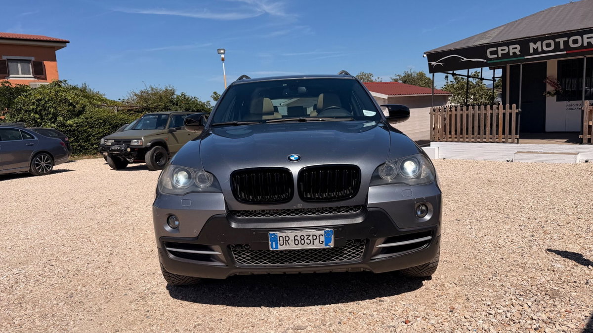 BMW X5 xDrive35d Futura (9)