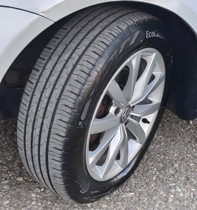 Volkswagen Touran 1.6 TDI Comfortline (17)