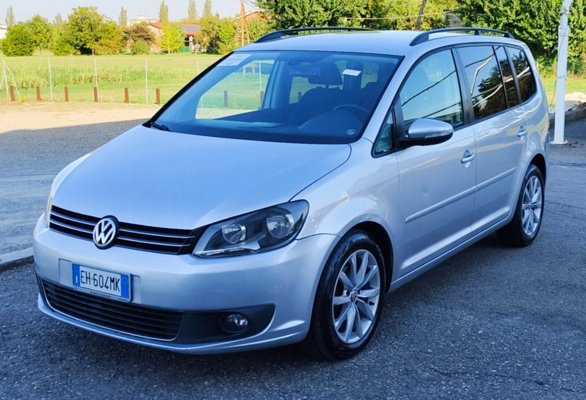 Volkswagen Touran 1.6 TDI Comfortline (3)