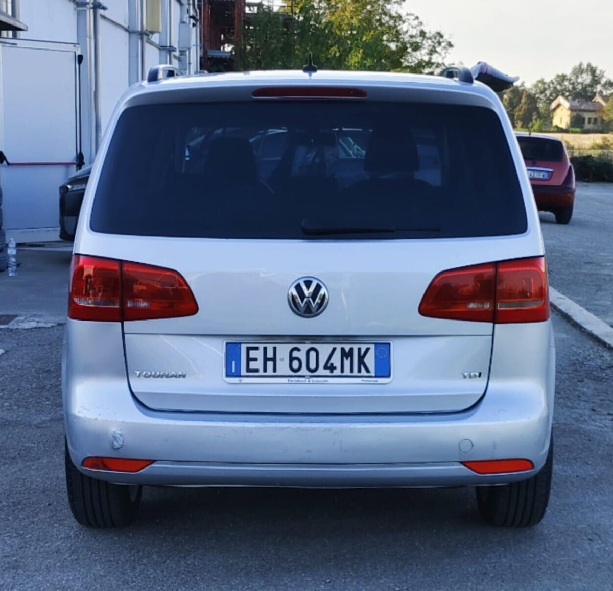 Volkswagen Touran 1.6 TDI Comfortline (4)
