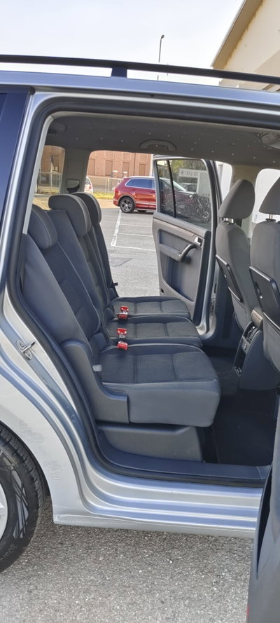 Volkswagen Touran 1.6 TDI Comfortline (9)
