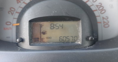 Daihatsu Sirion 1.3 16V Mio (10)