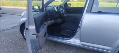 Daihatsu Sirion 1.3 16V Mio (12)