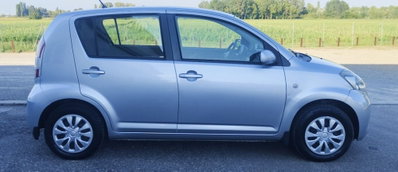 Daihatsu Sirion 1.3 16V Mio (19)
