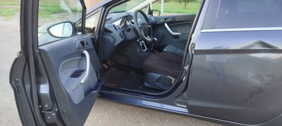 Ford Fiesta 1.4 5 porte Bz.- GPL Titanium (16)