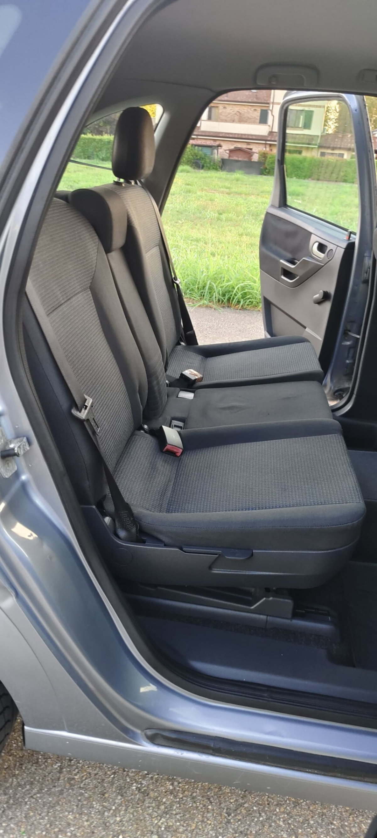 Opel Meriva 1.4 16V Cosmo (17)