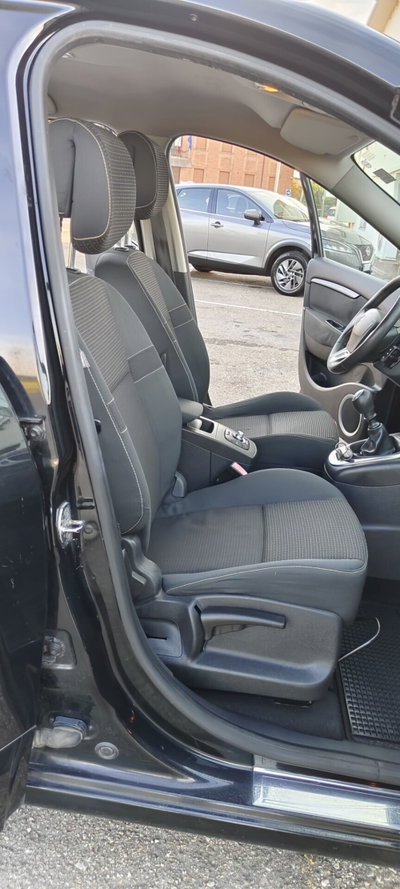 Renault Scenic E-Tech Electric 1.5 dCi 110CV Luxe (13)