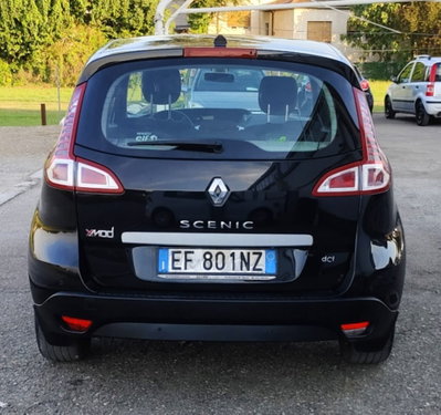 Renault Scenic E-Tech Electric 1.5 dCi 110CV Luxe (6)