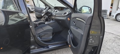 Renault Scenic E-Tech Electric 1.5 dCi 110CV Luxe (9)