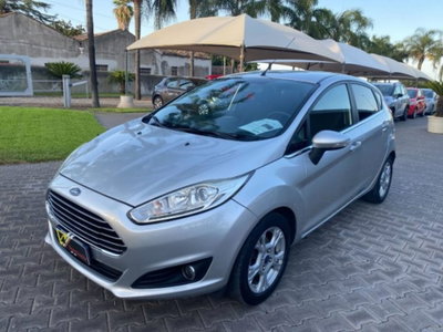 Ford Fiesta 1.5 TDCi 75CV 5 porte Titanium (19)