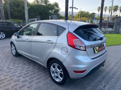 Ford Fiesta 1.5 TDCi 75CV 5 porte Titanium (3)