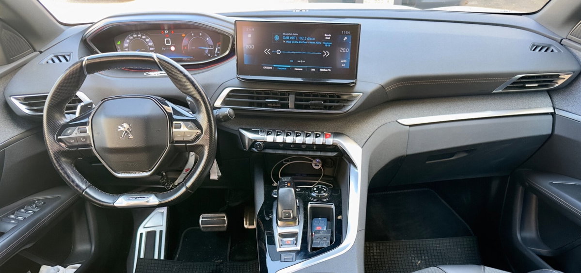 Peugeot 3008 BlueHDi 120 S&S EAT6 GT Line (12)