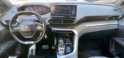 Peugeot 3008 BlueHDi 120 S&S EAT6 GT Line (12)