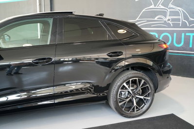 Audi Q3 Sportback 35 TDI quattro S tronic S line edition (6)