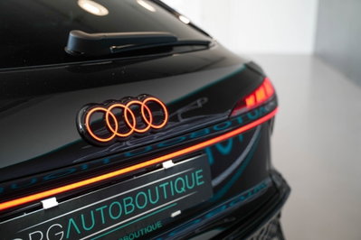 Audi Q3 Sportback 35 TDI quattro S tronic S line edition (9)