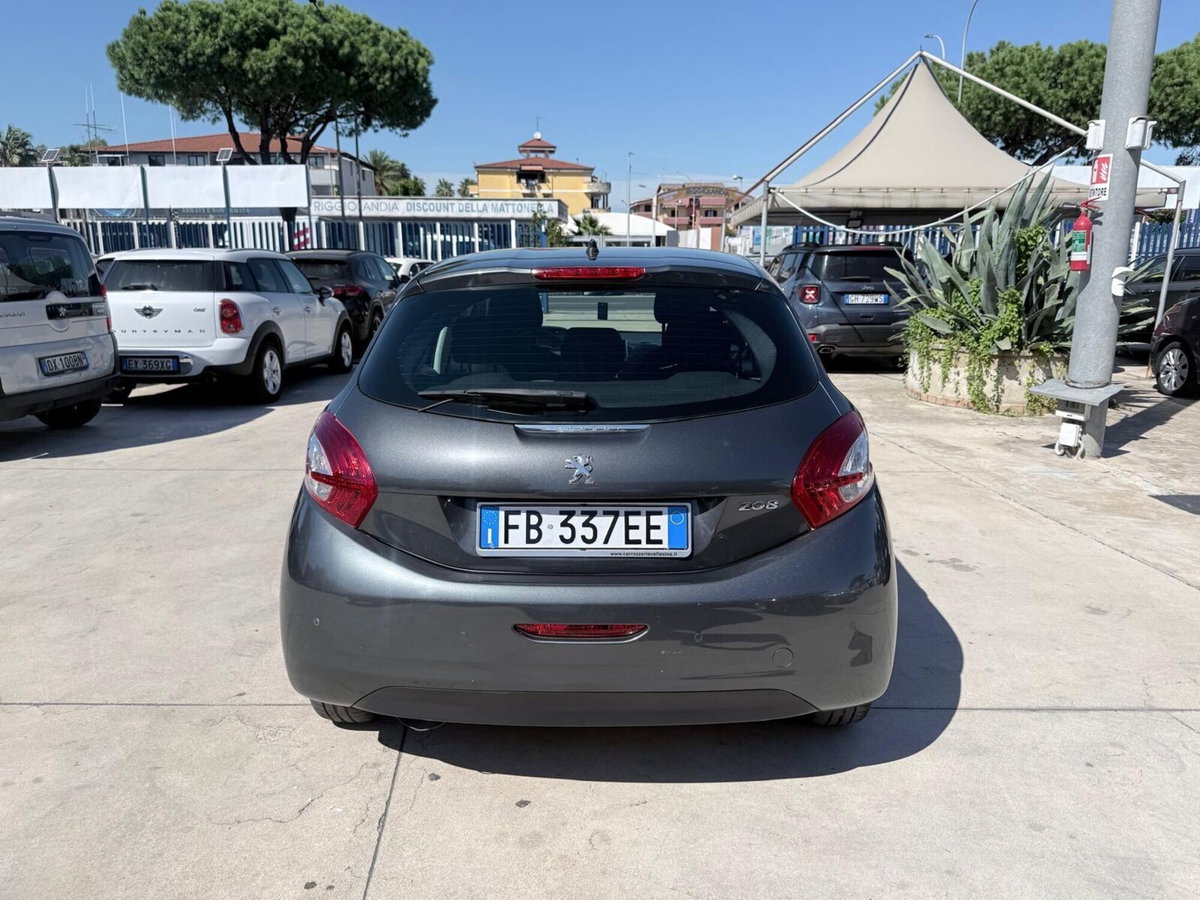 Peugeot 208 VTi 95 CV 5p. GPL Allure (4)
