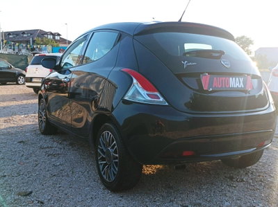 Lancia Ypsilon 1.2 69 CV 5 porte Platinum (5)