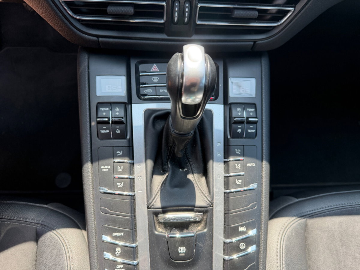 Porsche Macan 2.0 (10)