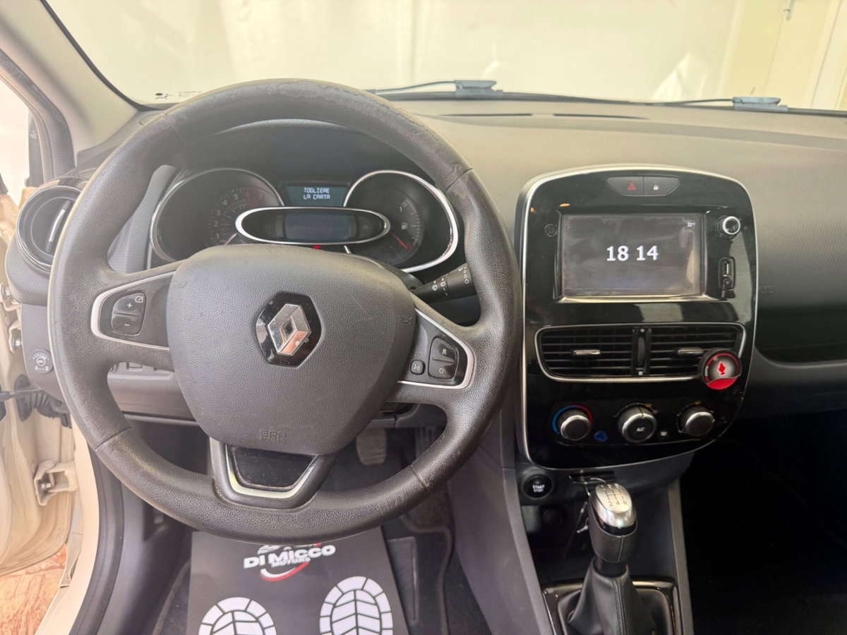 Renault Clio TCe 12V 90 CV GPL 5 porte Duel (13)