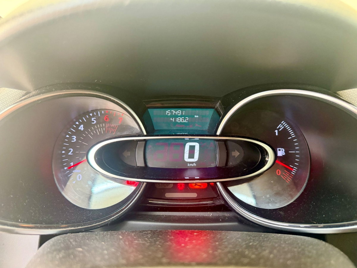 Renault Clio TCe 12V 90 CV GPL 5 porte Duel (14)