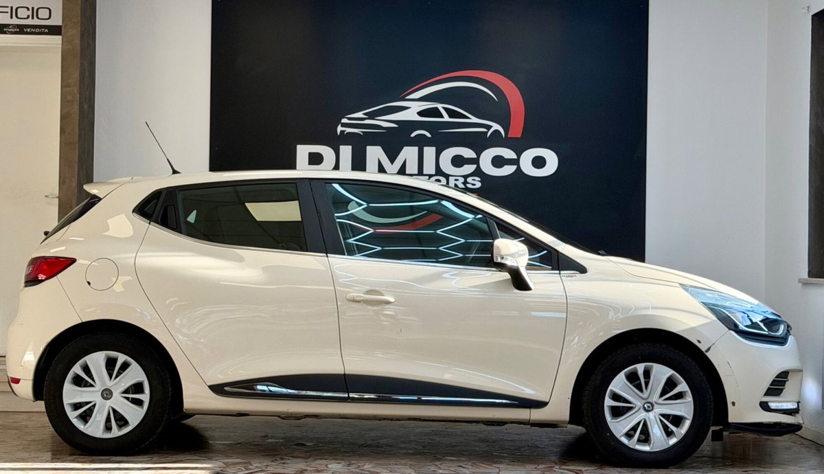 Renault Clio TCe 12V 90 CV GPL 5 porte Duel (4)