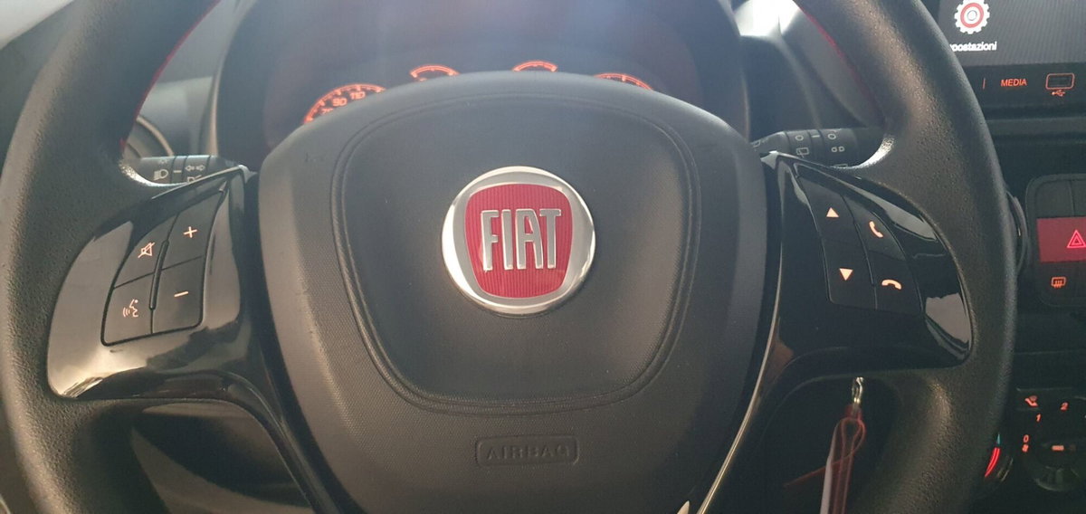 Fiat Qubo 1.3 MJT 95 CV Trekking (4)