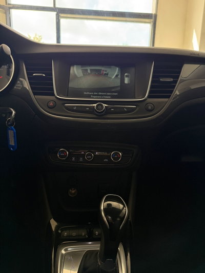 Opel Crossland 1.5 ECOTEC D 120 CV Start&Stop aut. Elegance (10)
