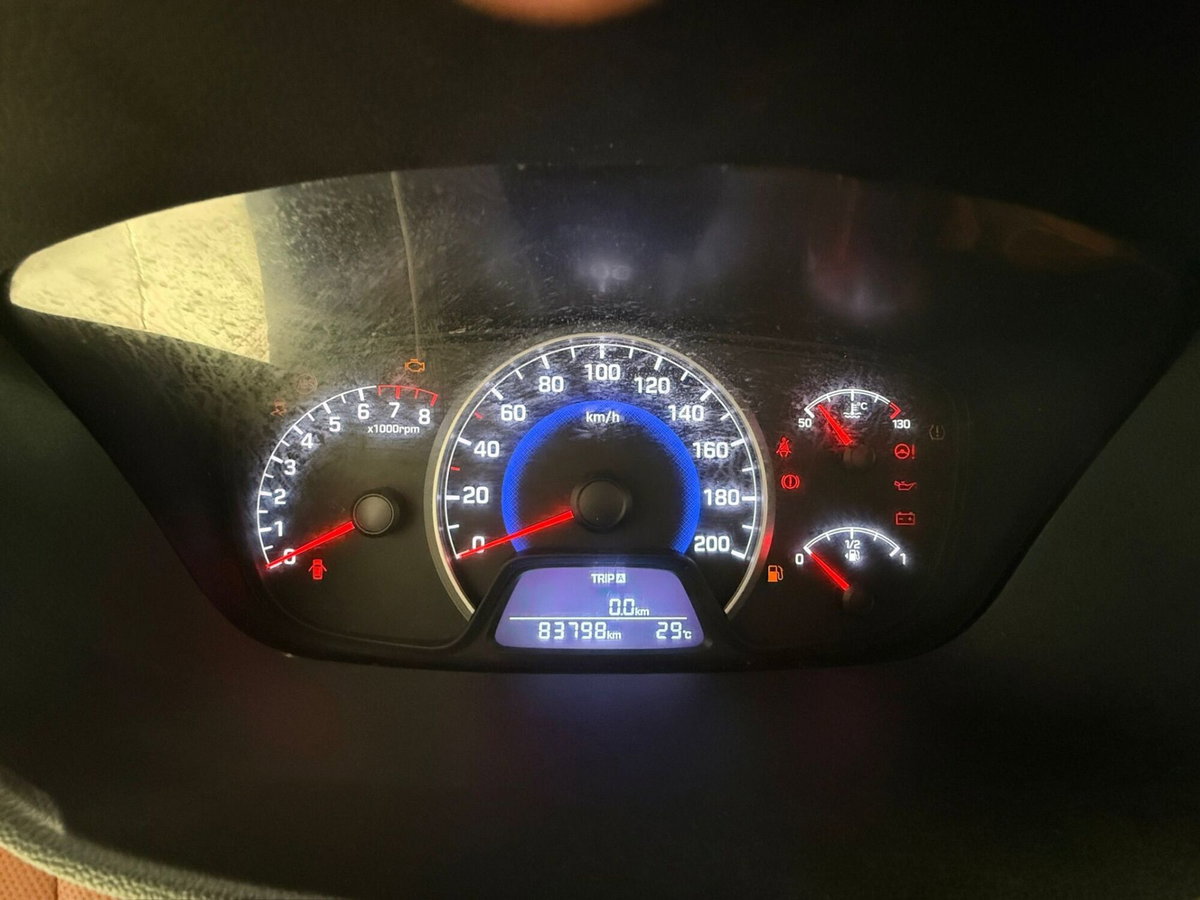 Hyundai i10 1.0 MPI Prime (10)