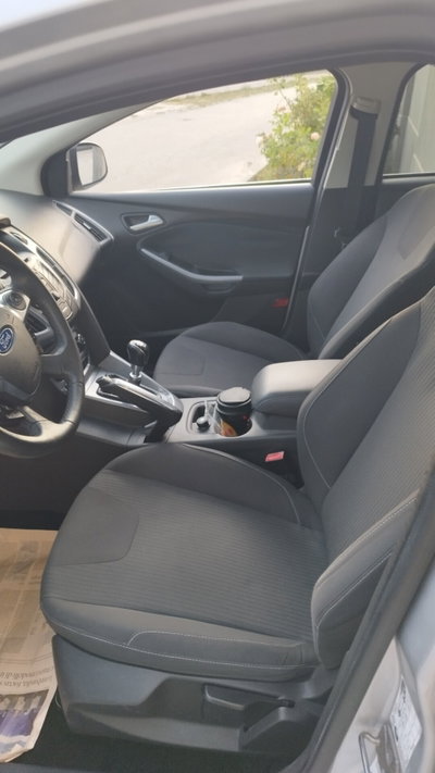 Ford Focus 1.6 TDCi 115 CV Titanium (9)