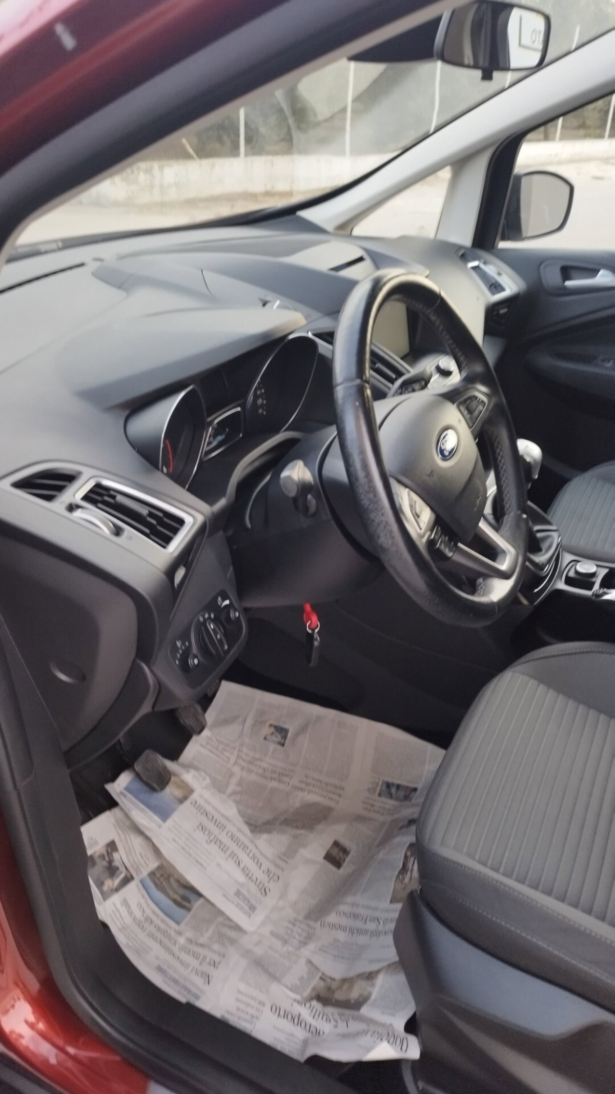 Ford C-Max 1.5 TDCi 120CV Start&Stop Titanium (16)